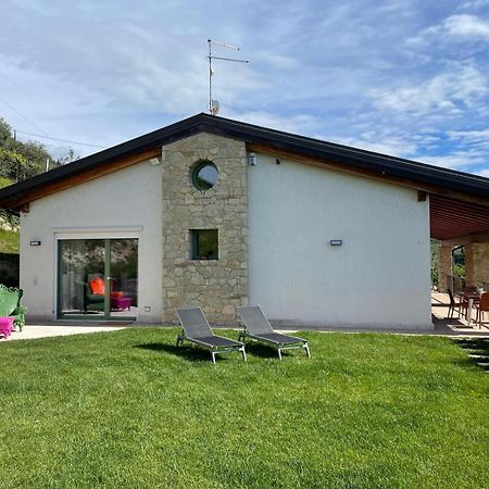 Bed and Breakfast La Terrazza In Collina à Cavalo Extérieur photo