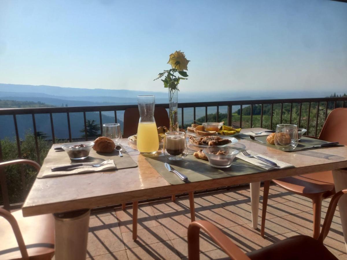 Bed and Breakfast La Terrazza In Collina à Cavalo Extérieur photo
