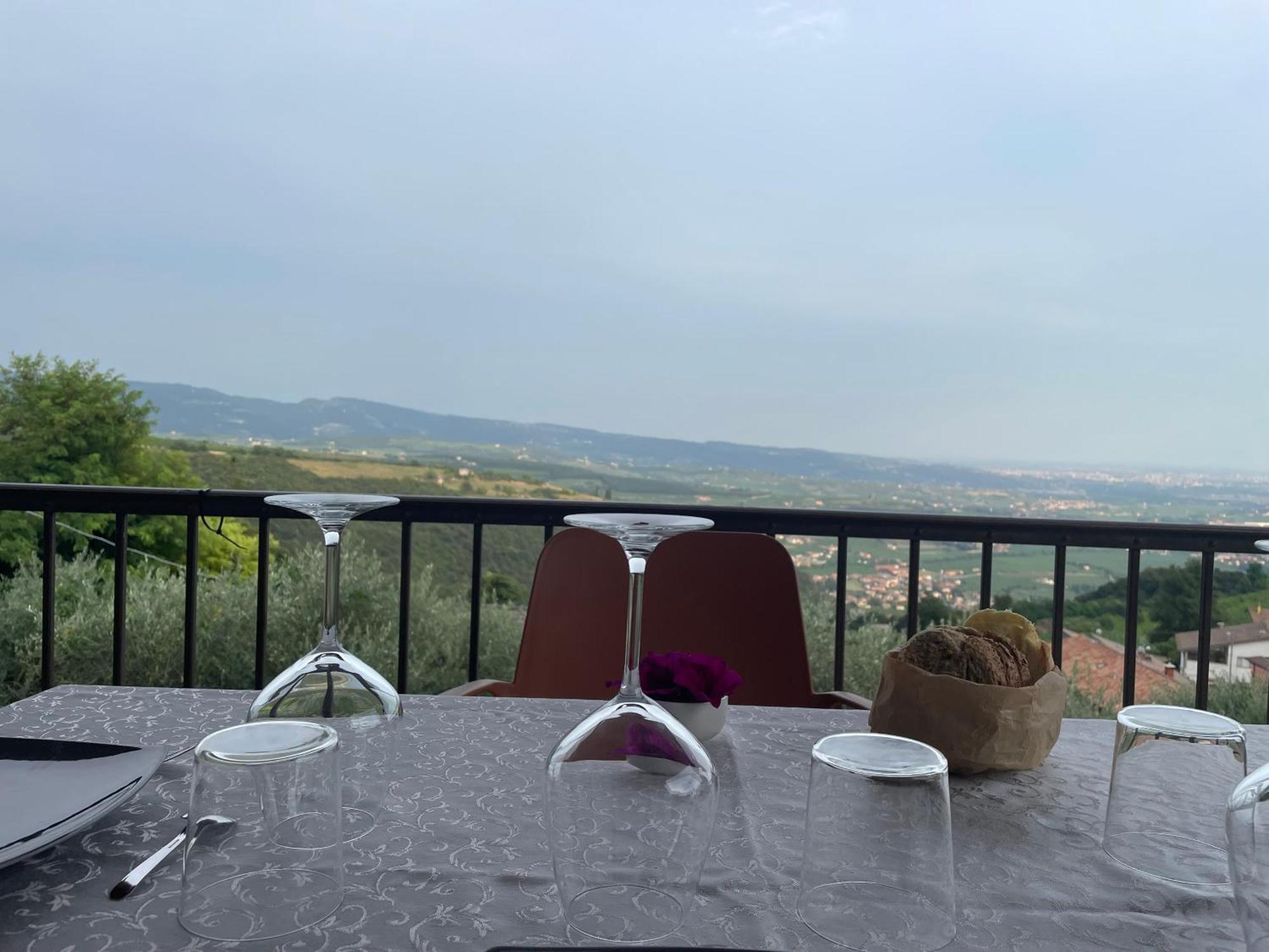 Bed and Breakfast La Terrazza In Collina à Cavalo Extérieur photo